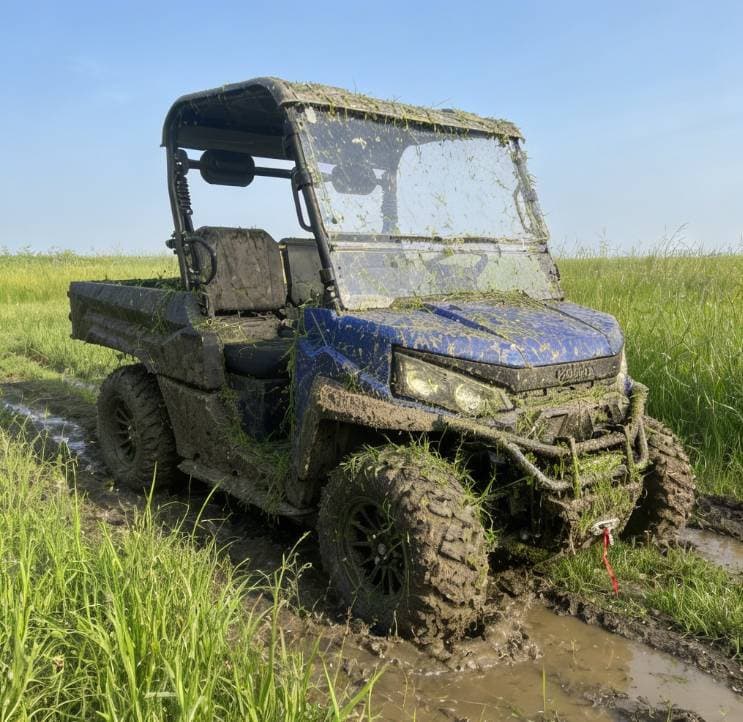 73.6V 4WD Off Road UTV EPS Ohjaus 20KW Huipputeho 80-100km